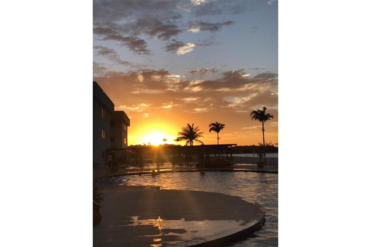 Resort em Arraial do Cabo, Desfrute de momentos inesquecíveis em uma apartamento de luxo com 2 quartos, 2 banheiros e 2 vagas de carro entre a praia e a lagoa Exterior foto